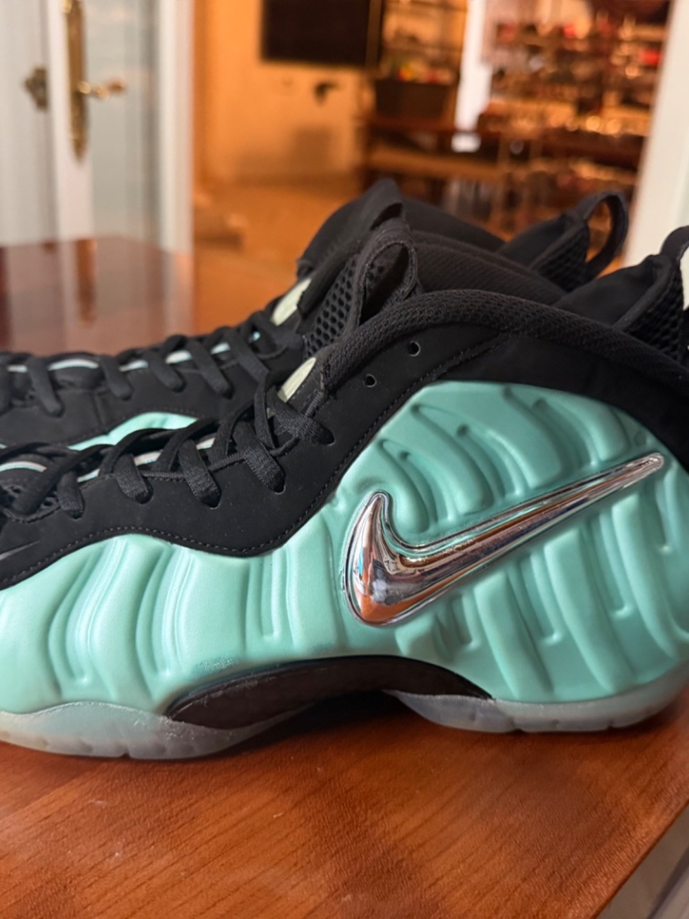 sneakers - Picture 2 of 11